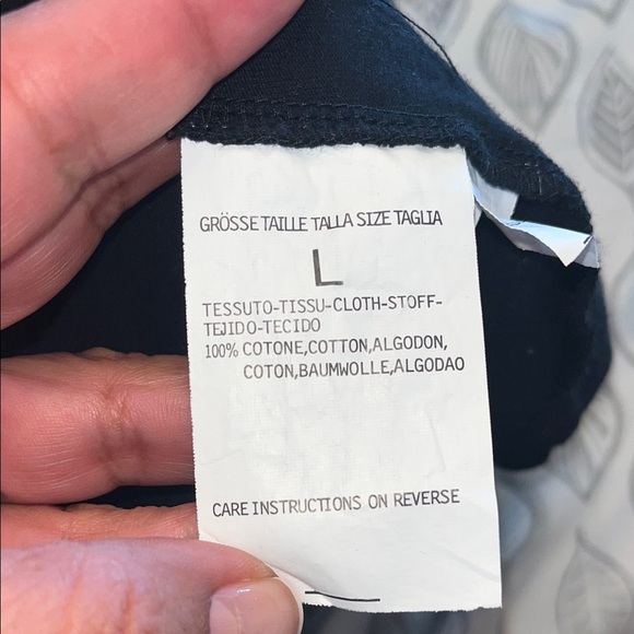 I blues size Large Black Sleeveless Top with Embellishments - Picture 6 of 7